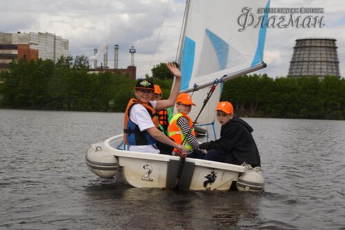 Экипаж яхты Бака Тутума